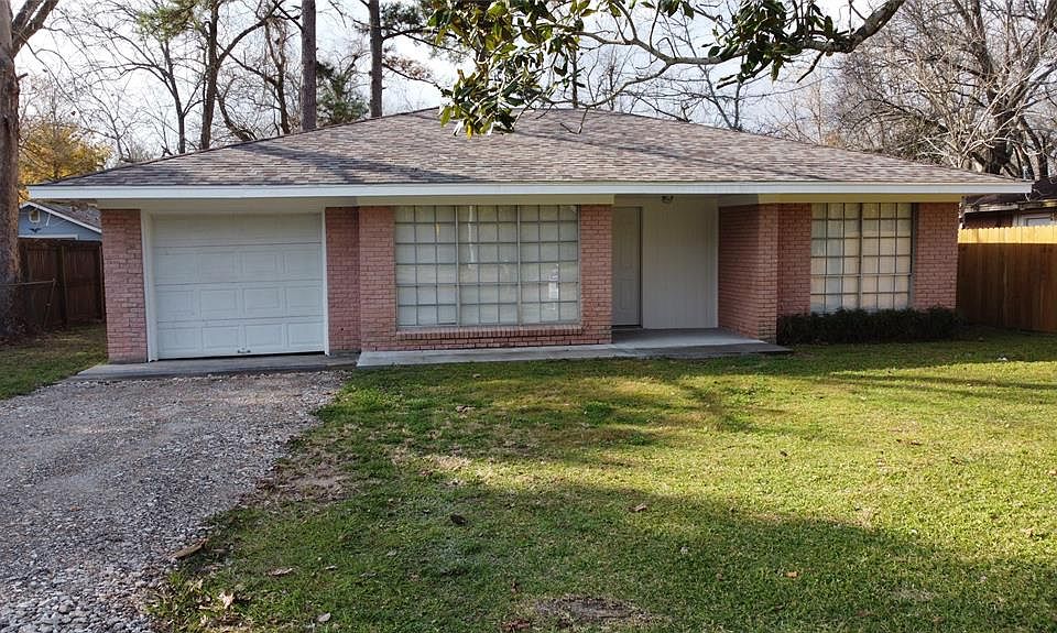 1st image of 1613 Lakeland Dr