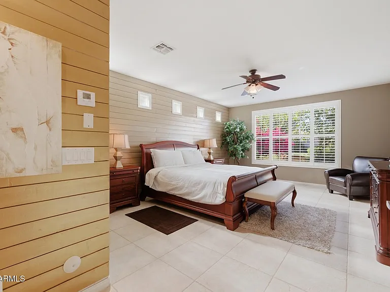 1740 W Bartlett Way — Photo 10
