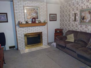 6 Cedar Rd, Uniontown, PA 15401