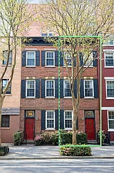 449 1/2 Hudson Street