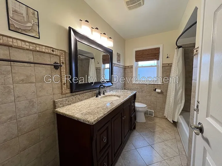 7613 N Harlem Ave — Photo 5