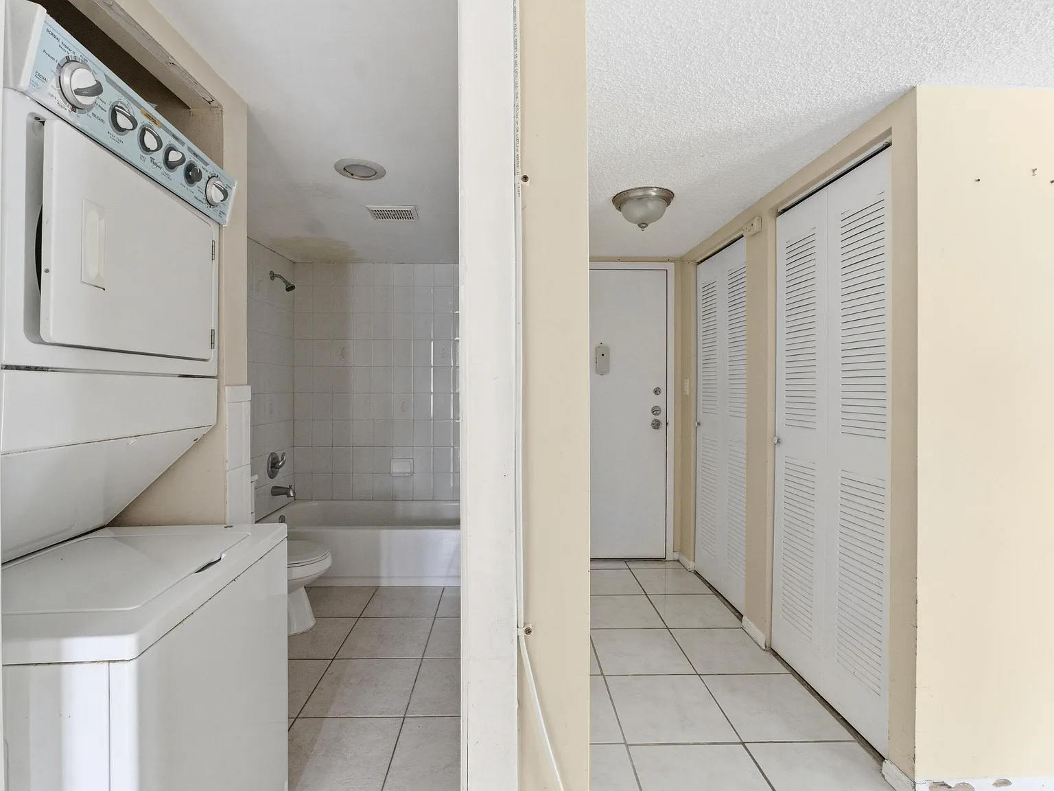 2 bed, 2.0 bath, 1016 sqft, $1,900 — Photo 4