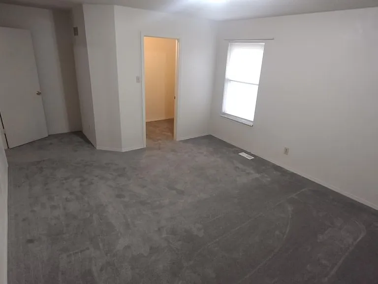 1000-1019 Westward Trails Dr — Photo 5