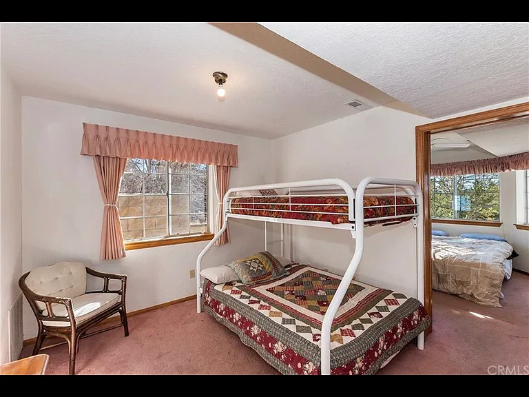 312 Lookout Dr — Photo 12