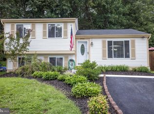 8466 Magic Tree Ct, Springfield, VA 22153