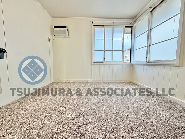 3911 Maunaloa Ave — Photo 9