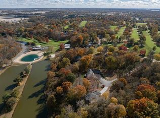 5326 Oak Hill Dr, Quincy, IL 62305