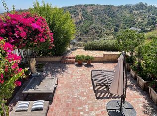3648 Beverly Ridge Dr, Sherman Oaks, CA 91423