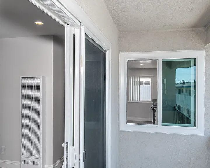 The Broadway Apartments — Photo 9