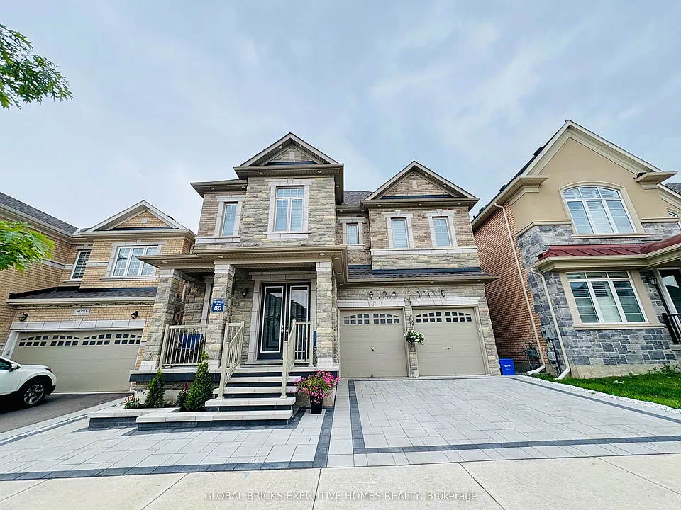 4056 Channing Cres