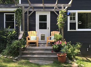 49 Locks Pond Rd, Shutesbury, MA 01072