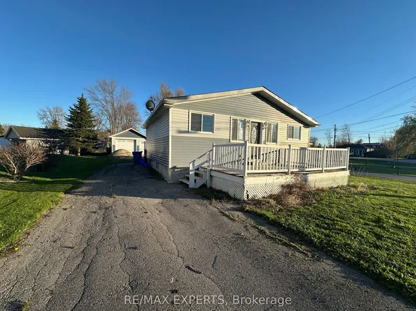 155 Woodfield Dr, Georgina, ON L0E 1N0
