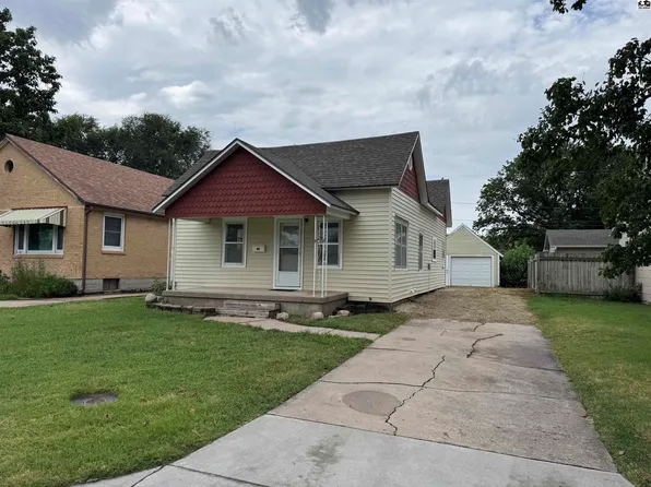 839 N Wheeler St, McPherson, KS 67460