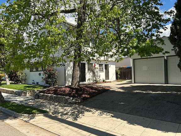2nd image of 142 W Glenarm St