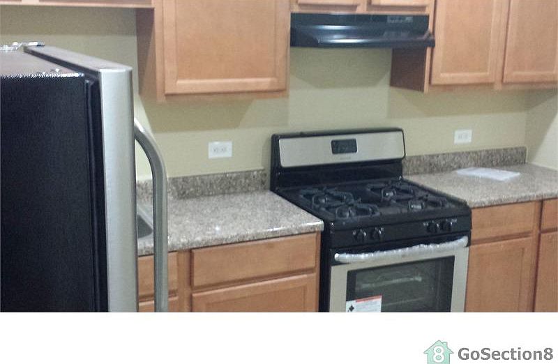 1st image of 1413 W Garfield Blvd #2