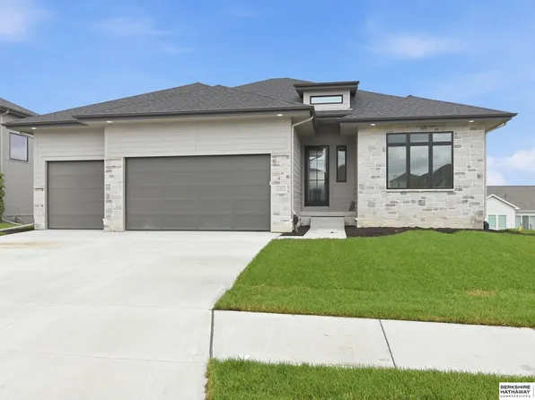 11511 S 191st St, Gretna, NE 68028