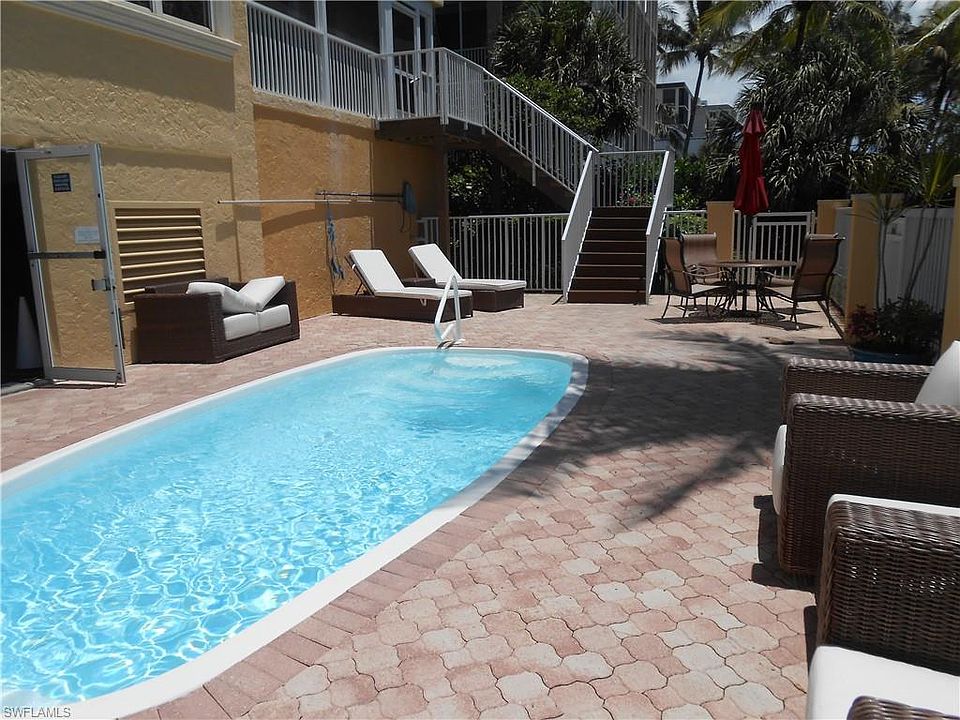 1st image of 9517 Gulf Shore Dr APT 203