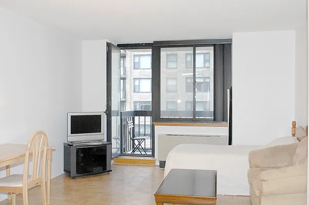 Rented by NY Home & Living Inc. | media 1