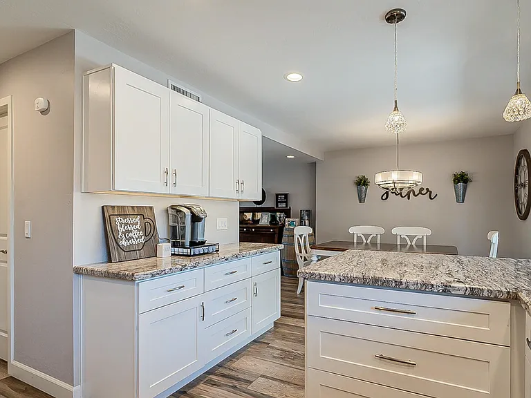 7639 E Montecito Ave — Photo 5