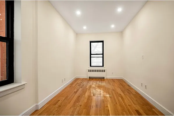 Rented by Brown Harris Stevens | media 6