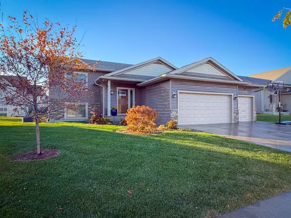 6143 39th Ave NW, Rochester, MN 55901