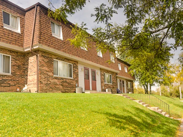 Independence Park Townhomes, 823 S Wilson Ave #839, Hartford, WI 53027