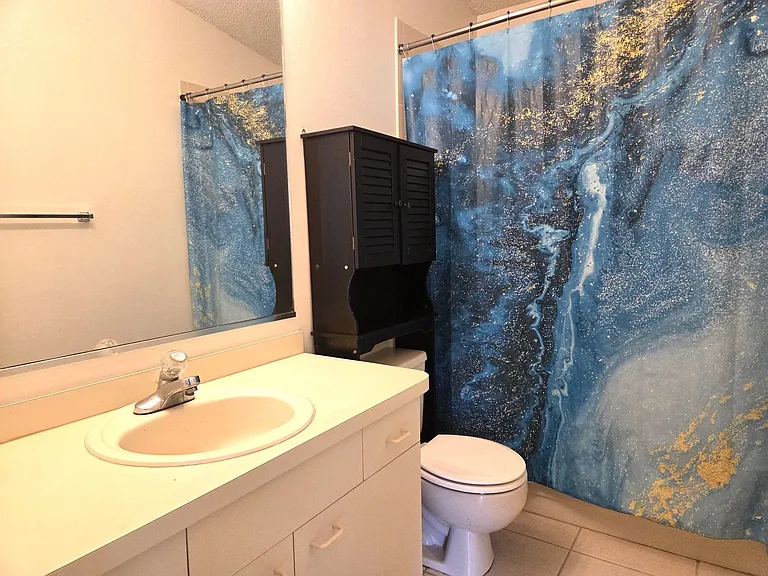 739 Heathrow Ave — Photo 12