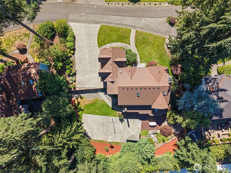 3rd image of 11401 Madera Circle SW
