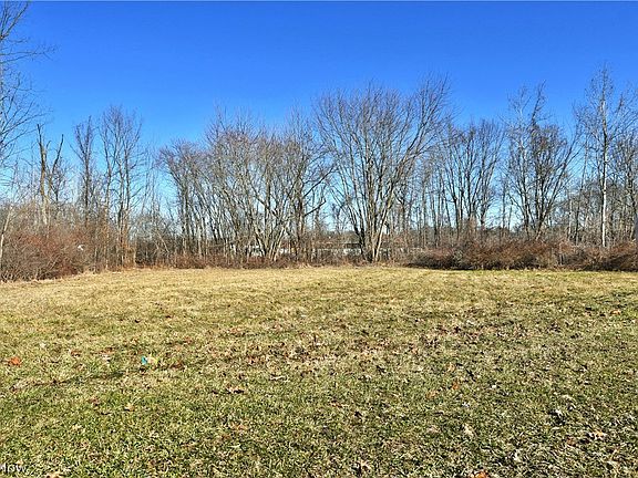 2nd image of Niles Rd SE