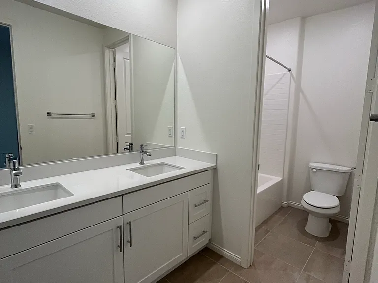54 Harmony Dr — Photo 36