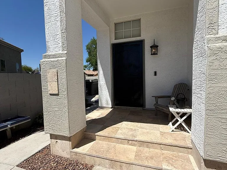 4304 E Milton Dr — Photo 22