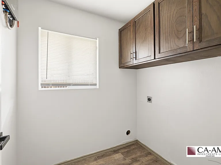 9215 N 32nd Ln — Photo 12