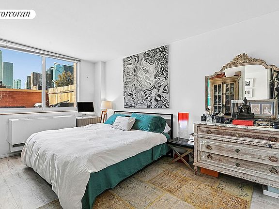 3rd image of 350 W 50th St APT 7C