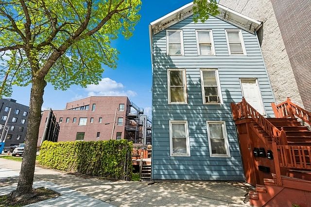 1st image of 612 N Ogden Ave
