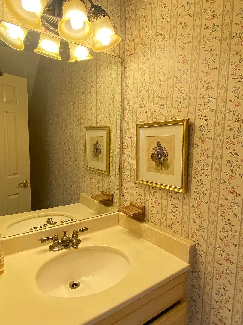 2 bed, 1.5 bath, 914 sqft, $1,650 — Photo 4