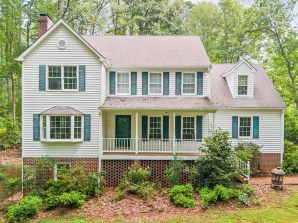 202 Sheffey Dr, Forest, VA 24551