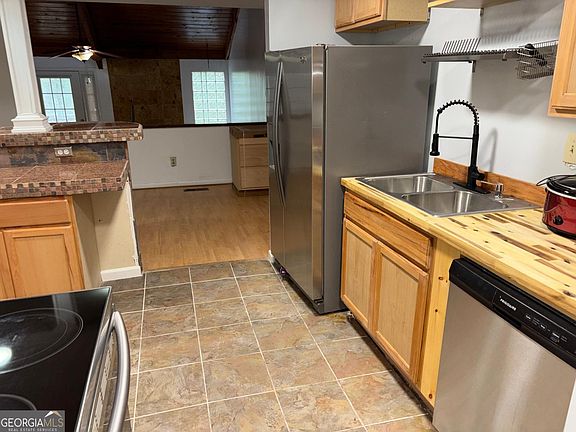 2nd image of 2577 Terrace Trl