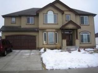 5517 Fairmont Dr, Windsor, CO 80550