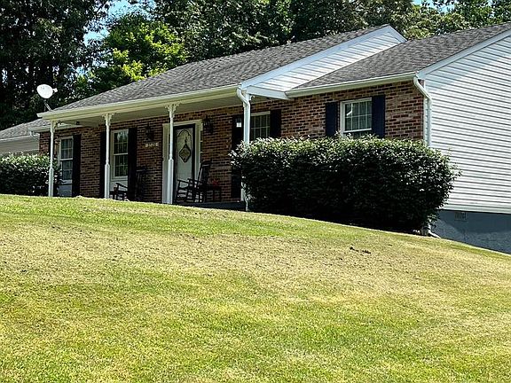 2nd image of 27120 Widow Ln