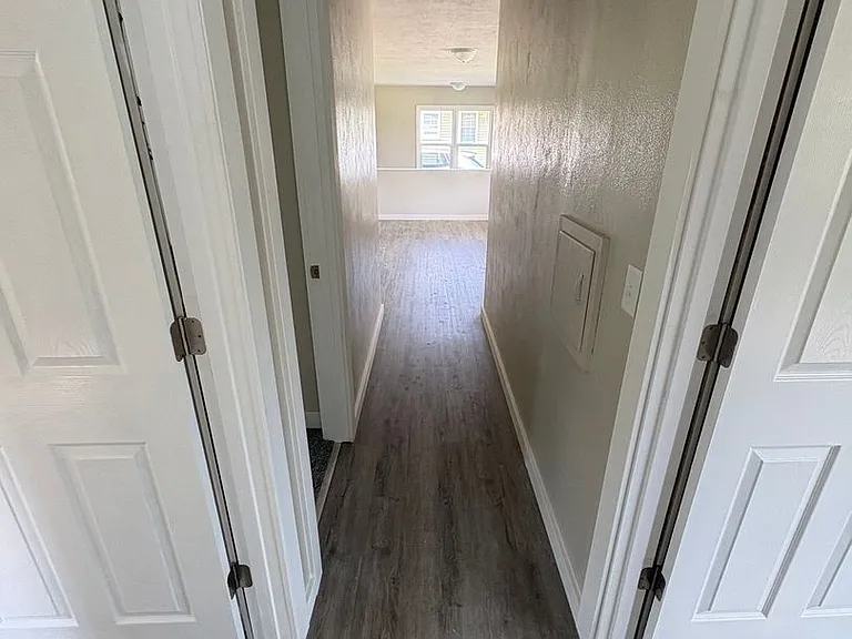 1745 Sager Ave — Photo 5