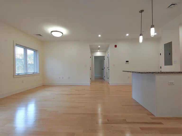 2489 Washington St #2C — Photo 17