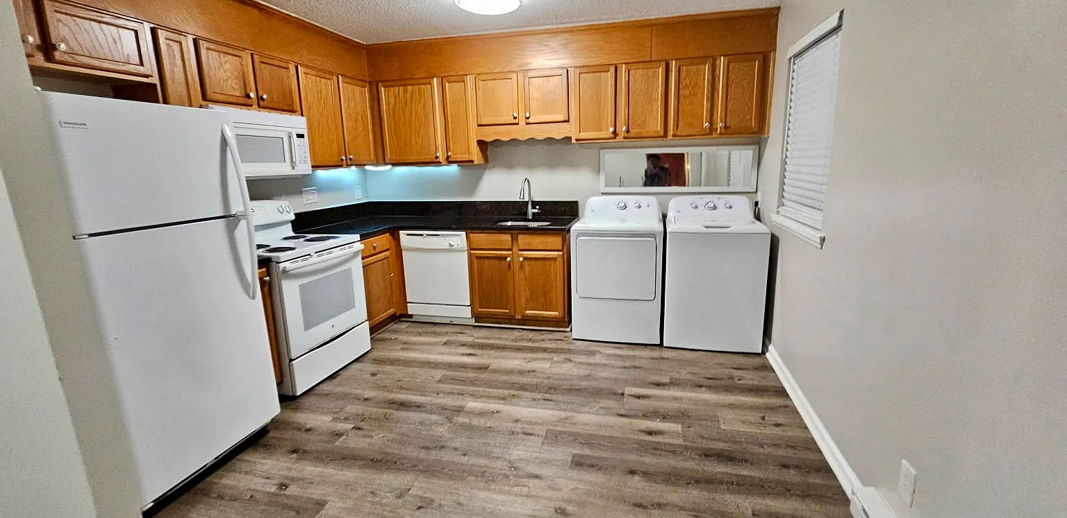 2 bed, 760 sqft, $1,250 — Photo 4