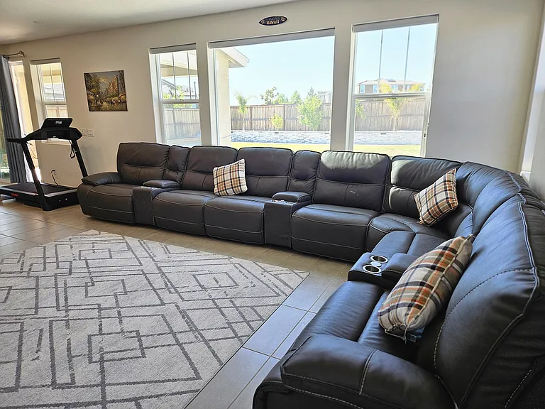 6599 Redbloom Ct — Photo 10