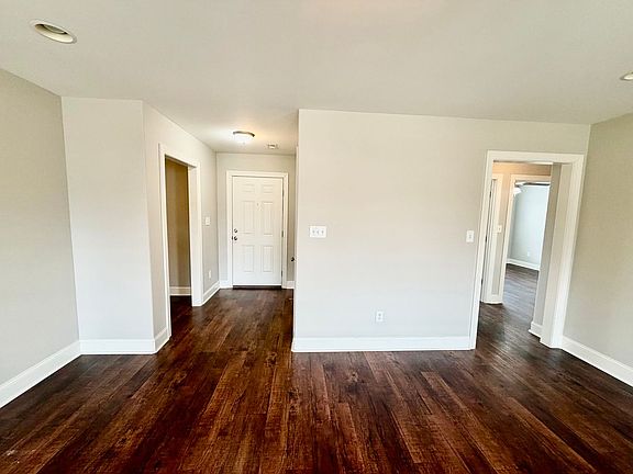 3rd image of 17881 Sallows Dr