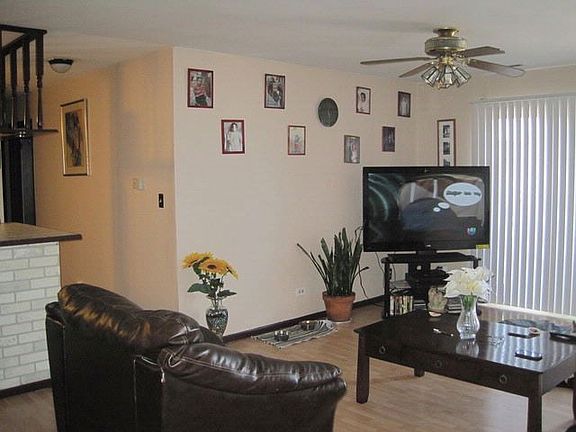 2nd image of 668 Pinecrest Dr APT 304