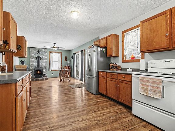 3rd image of 6757 Marsh Rd