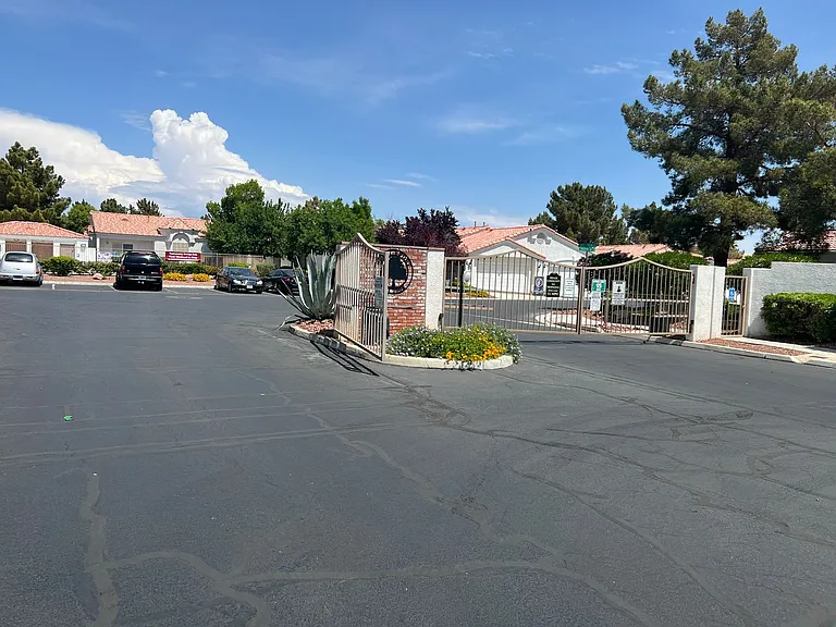 8791 Crystal Port Ave — Photo 31