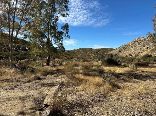 48610 Secret Falls Rd #13, Aguanga, CA 92536
