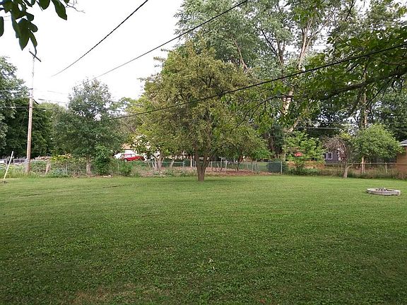4th image of 1740 Kirkton Dr