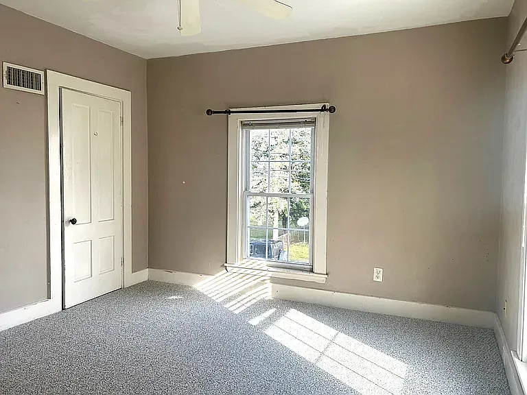 65 Haskell St #2 — Photo 14